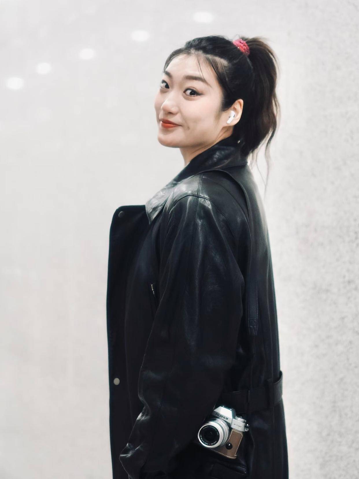 22年女篮世界杯回顾：李梦23分，中国胜法国进入半决赛刘正清：爱好盘串盘核桃，希望尽快融入球队的简单介绍