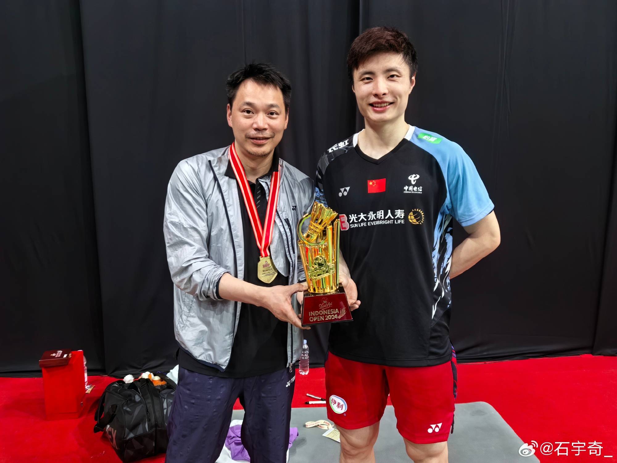博鱼体育-包含石宇奇2-0复仇欧洲冠军日本封王比肩林丹的词条